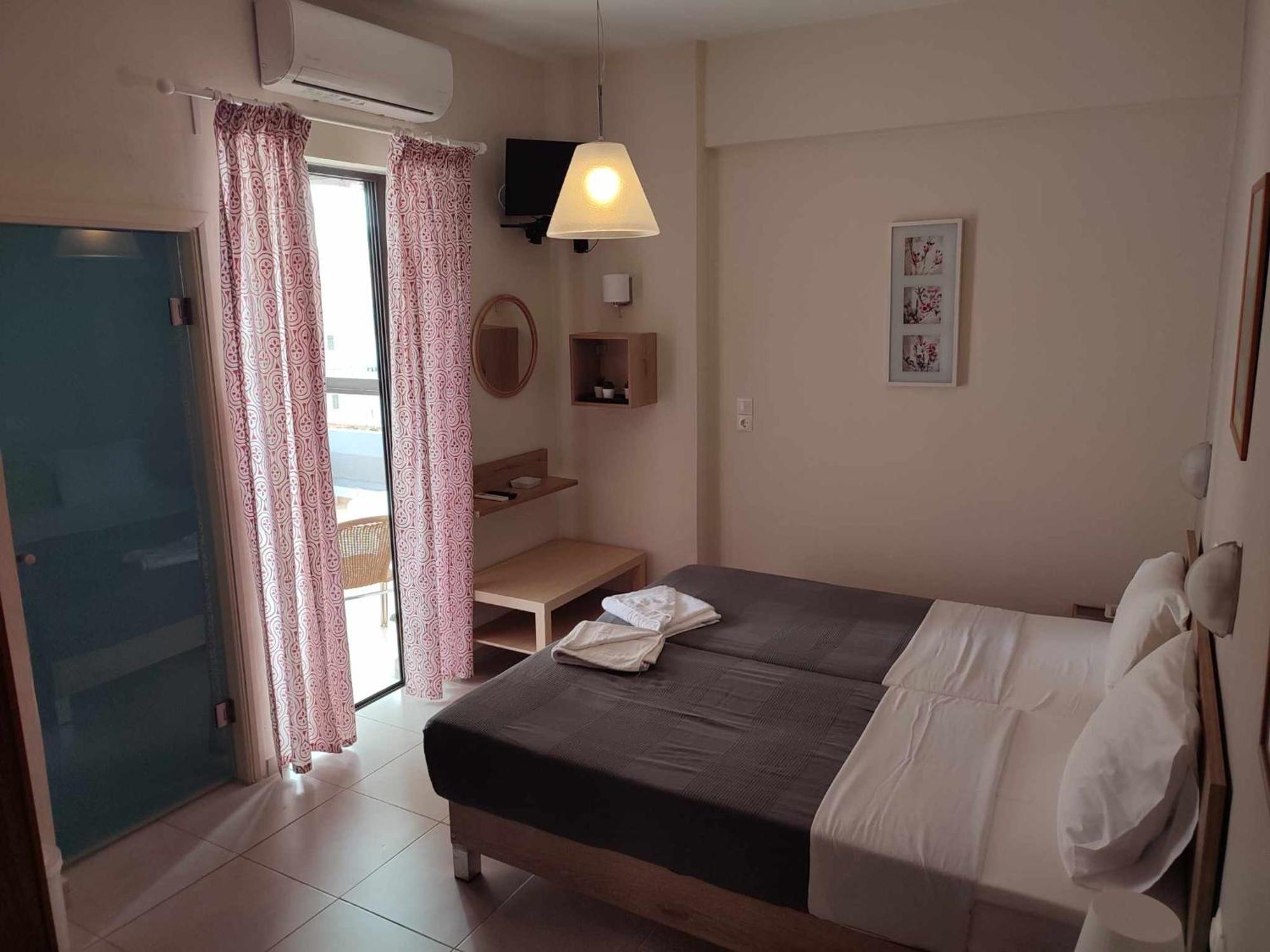 Posidonio Otel 2*